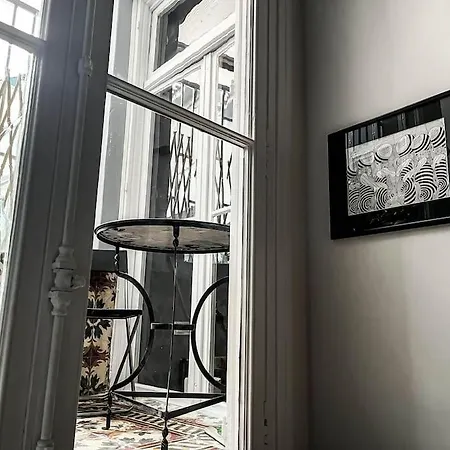 Artistic Athenian Retreat Near The Acropolis * Athens